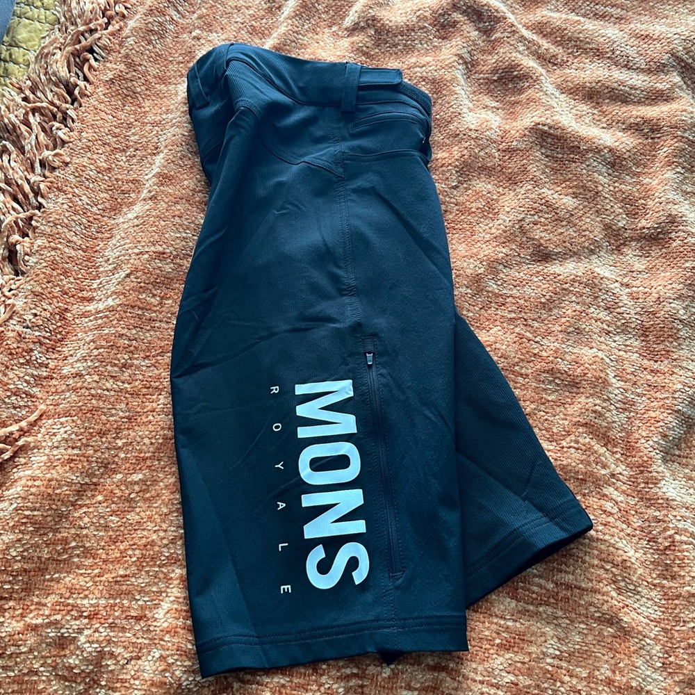 Mons Royale Momentum 2.0 WMNS Bike Shorts, Size S